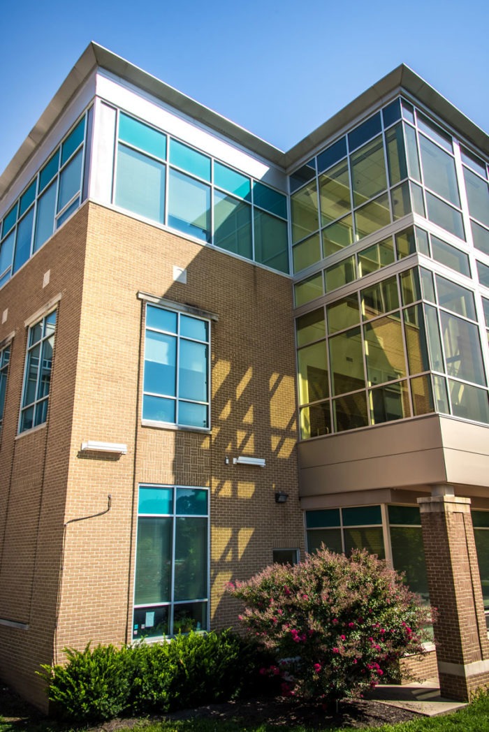 Hagerstown Community College - Learning Resource Center